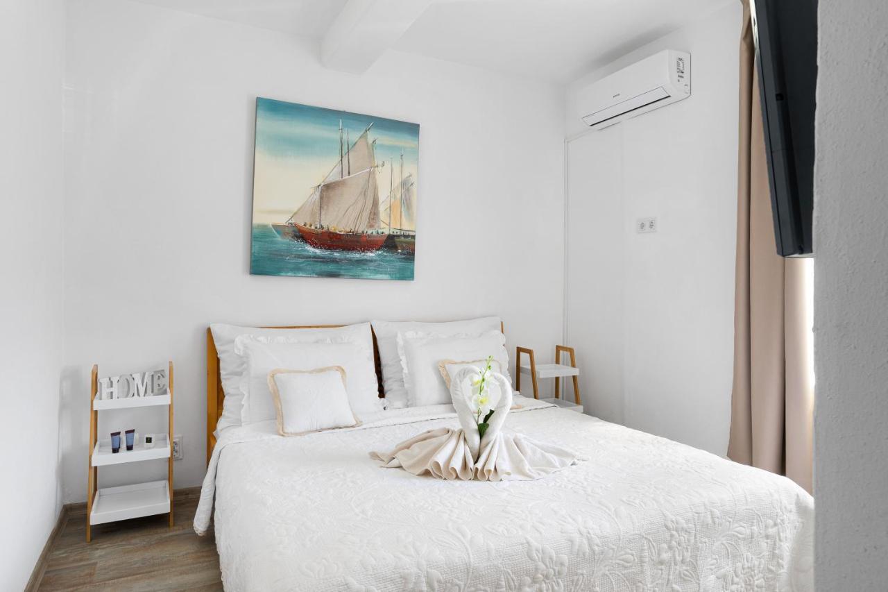 Irene Bed & Breakfast Tisno Exterior foto