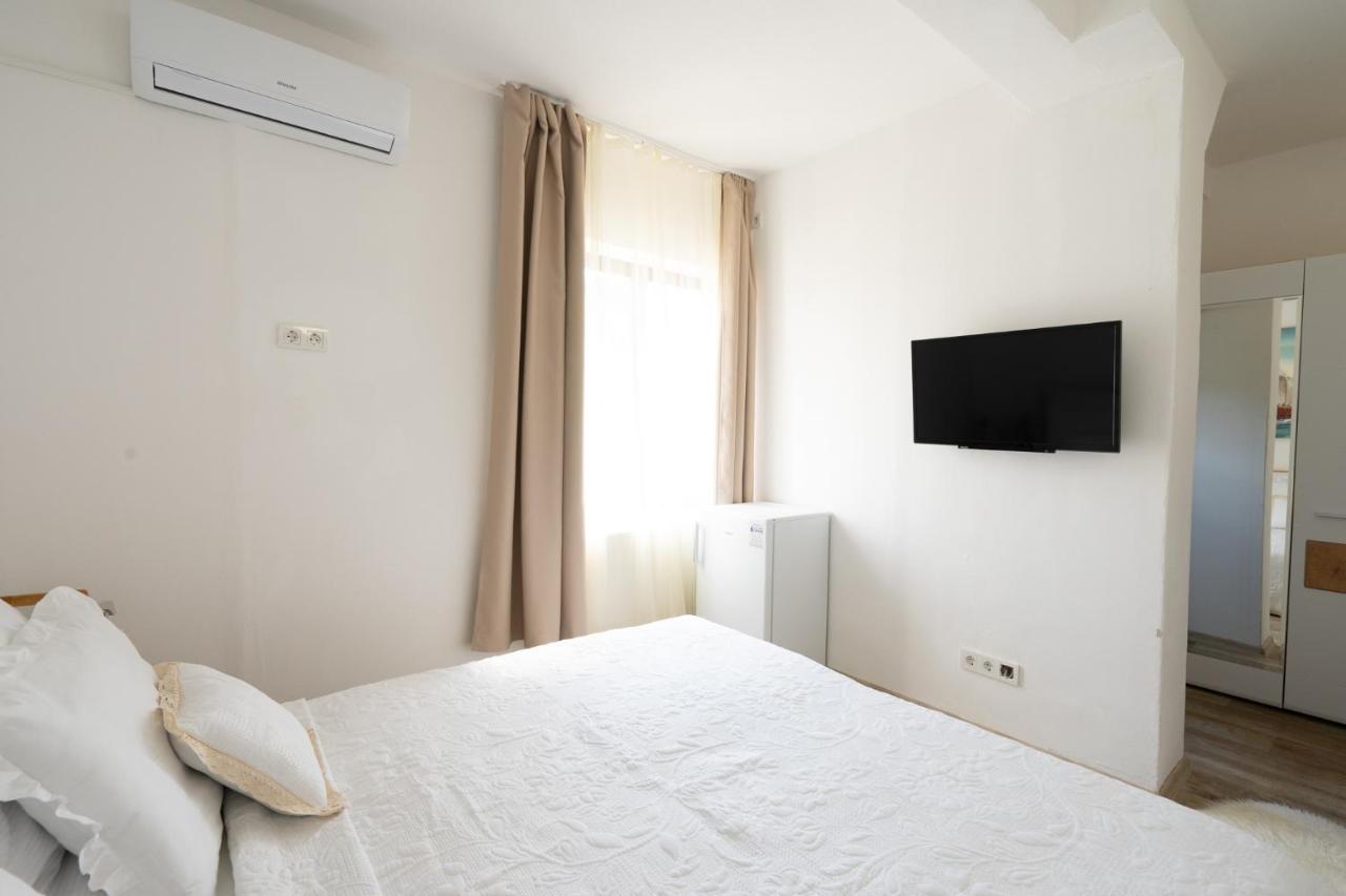 Irene Bed & Breakfast Tisno Exterior foto
